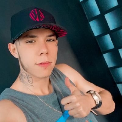 A razão acovarda, a emoção encoraja andar pra frente é regra não importa o que haja…⏳🤑