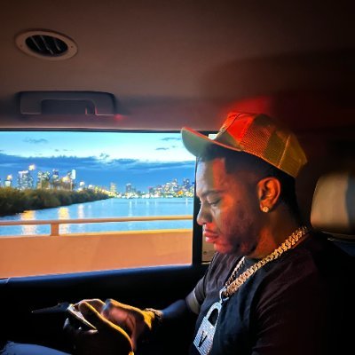 Vezino_Locks's profile picture. Sports Betting Consultant 👀 Watch our FB/ IG Story to buy picks❗️ 💰 CashApp, ApplePay, PayPal, Zelle, Venmo, & Chime