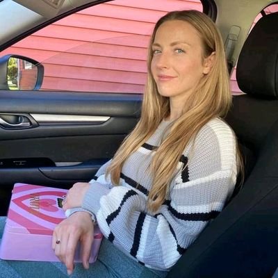 Nikkibanks123's profile picture. 