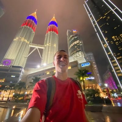 🌍World citizen ✈️ 33 countries 4 continents 🗣 it, jp, en, sp 🏠 Lived in Bologna, Turin and Tokyo