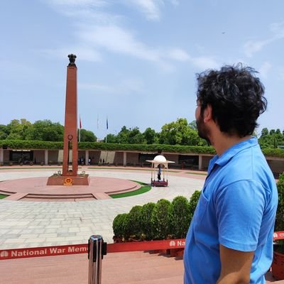 askHarshit's profile picture. Software Engineer