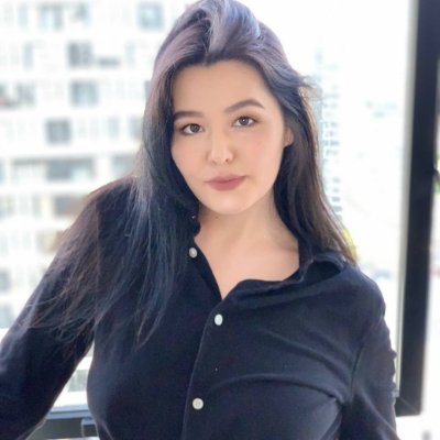 sally5_fashion's profile picture. Introvert