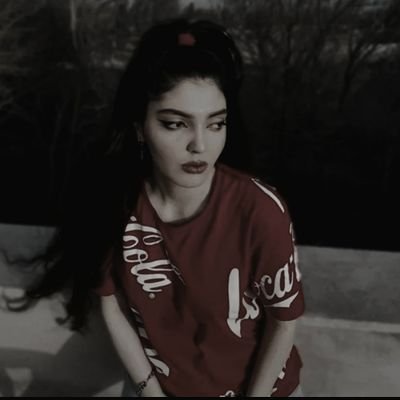 therozal's profile picture. high flying