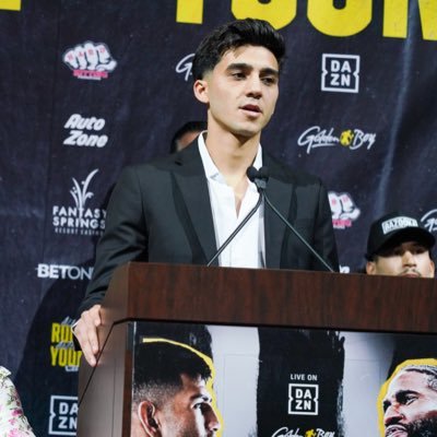 professional Boxer signed to @goldenboy