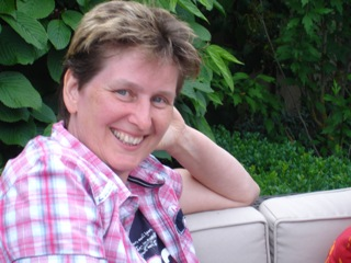 rionbeks's profile picture. 