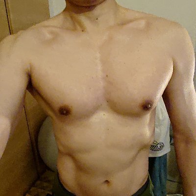 51♂ 176/62 宅トレ民 アイコン本人
マッチョは目指してませんｗ
諸事情あり一昨年から娘(JD)と二人暮らし IT系社畜ながらフルリモートでまったりと 趣味は宅トレと娘のお世話ｗ
Instagram ▶︎ https://t.co/U7FtWF20A1
line・カカオもkumama4u