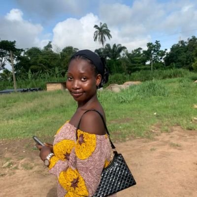 Ebun_iyebiye's profile picture. Mother ⚫