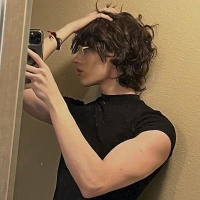 IamJoshRo's profile picture. RL | No hay bandera, soy red flag.