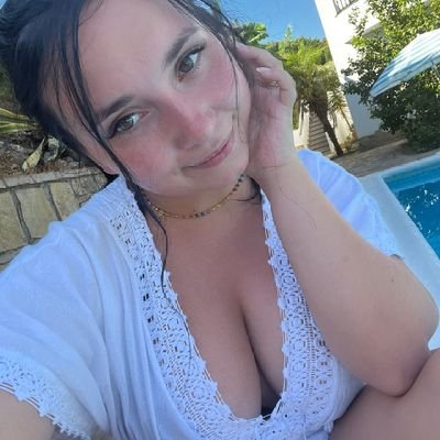 Michell97344335's profile picture. Still Single
