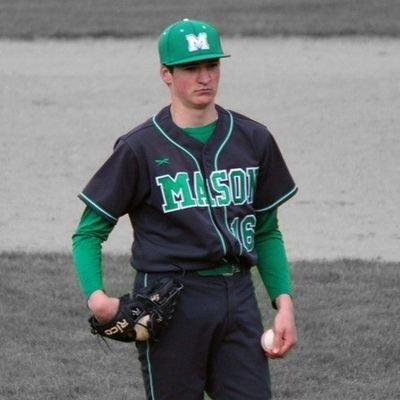 CEggs19's profile picture. @BUKnightsBSB Commit '24 | CBC Marucci Blackhawks Midwest | Eggs 🥚🥚