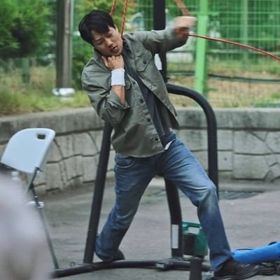 AnakLan45106903's profile picture. 