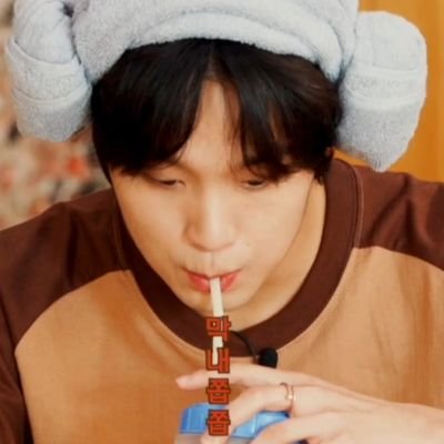 HAECHAN Fanbase From Myanmar (mostly active on facebook)
🔸Like,follow and subscribe on facebook,instagram and youtube.