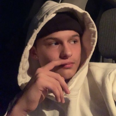 ryan0407_'s profile picture. 