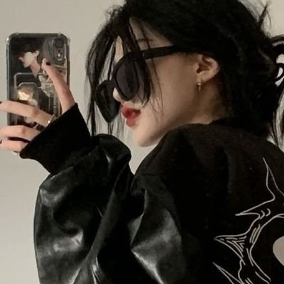 floophile's profile picture. mi ayam baso es teler gado-gado