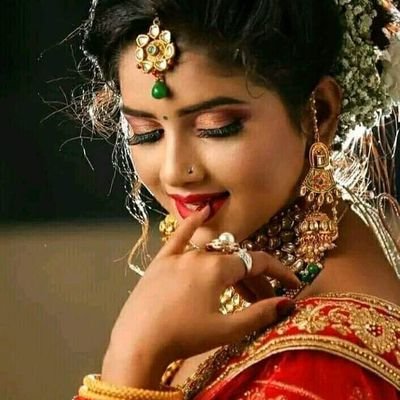 मुझे इतना भूल जाना कि ....तुम जी सको। , और इतना याद रखना कि .....मैं जी सकूं !!😊💖.