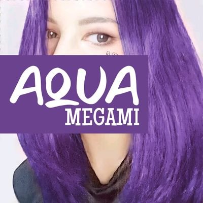 Hi, Aqua here. I previously worked as an editor-in-chief in a magazine. A graduate in fashion design with experience in campaign posters and layouts.