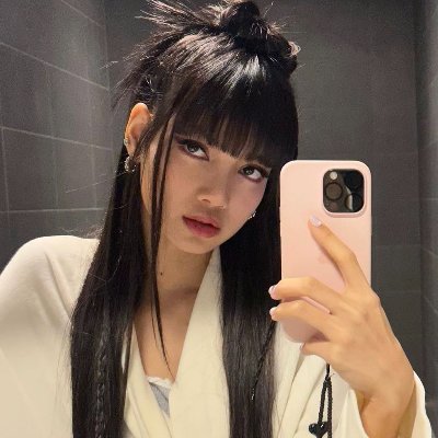 _fan account_
blink since 2018
only blackpink
bias: Lisa
bias wrecker: Jennie, Jisoo, Rosé