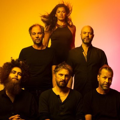 Tarabband's music travels from Baghdad via Cairo, Paris to Malmö. 6 piece band lead by Iraqi Egyptian singer Nadin who fled war in Iraq to Sweden in 2001.