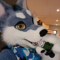 Bryant! 🏳️🌈 🔜 SC (@bryanthusky) 's Twitter Profile