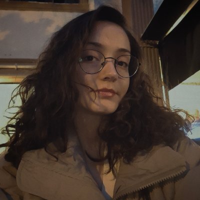 merveozfidn's profile picture. 