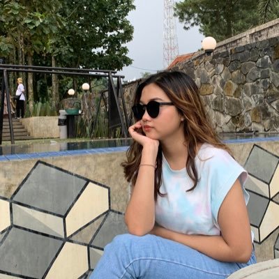 llysa1824's profile picture. selalu bersyukur