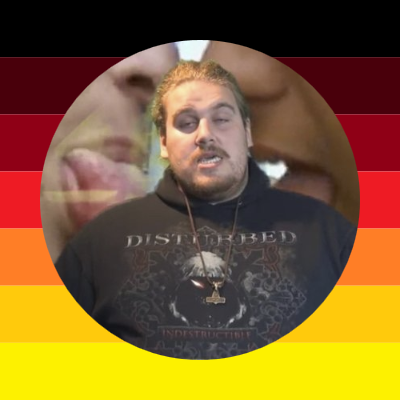 ScH_Lamp3's profile picture. Albtraum des Twitter Awareness-Teams
-
4-fach vorbestraft wegen Cybermobbing