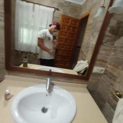 me encantan los yogures stracciela
ig:antonioottaranda