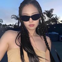 ًً (@scintyla) 's Twitter Profile