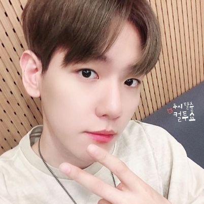 Baekhyun Chanyeol EXO OT9, Jinwoo,Jay iKON ,Mina Nayeon, Jennie,Junkyu @B_hundred_Hyun @layzhang @weareoneEXO @Treasuremembers @iKON_gnani_____ @JYPETWICE