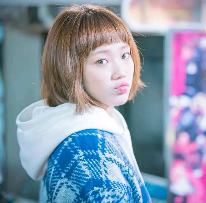 Pink_na_Ulap's profile picture. To live and to survive.
que sera, sera.
💂🇵🇭