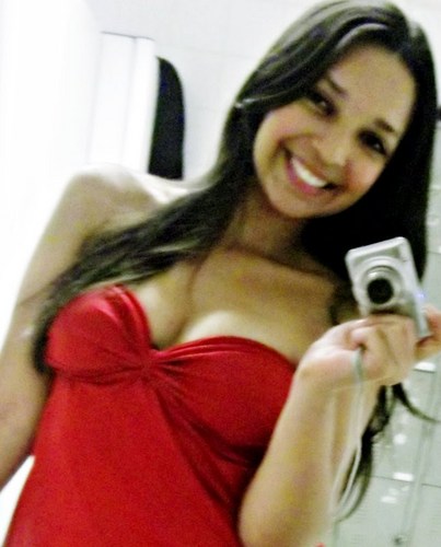 Por que chorar, se amanhã tudo muda de novo? Parei de pensar e comecei a sentir.Nada como um dia após dia, Uma noite, um mês...