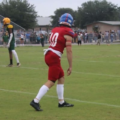 5’11 | 170| Decathlete | 3.5 GPA | 2x Gateway Champ Jav & HJ | colinbmax@icloud.com | 904-945-8722 |