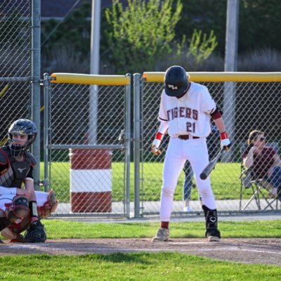 IL Premier | C, utility| 5'8 160lbs | Plainfield North Baseball 2025 | @pnhsbaseball 815-715-3831