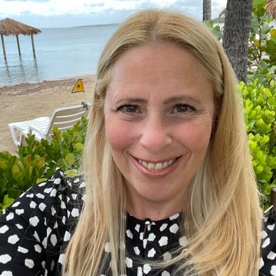 YvonneM30130130's profile picture. Mother, wife, business woman and traveler.