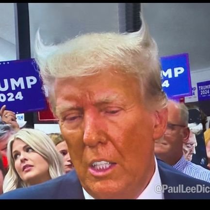 ACCOUNT EXISTS SOLELY TO REMIND PEOPLE THIS,... SICK FUCK āļø..., HAD A SPEECH ON JUNE 1ST, 2023 IN DES MOINES, IOWA IN WHICH HE LOOKED LIKE FUCKING WOLVERINE