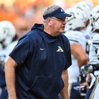 Coach Joe Moorhead