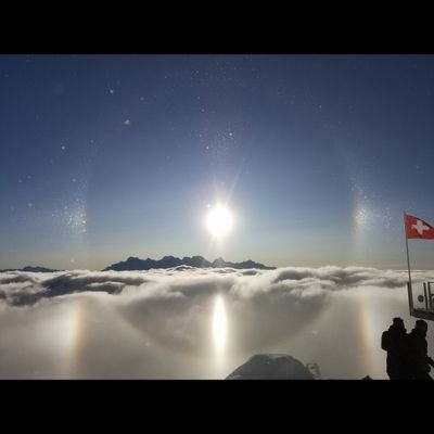 zaletell's profile picture. Mountain +  Snowboard + DH
 = Paradise 😎🤘🏻