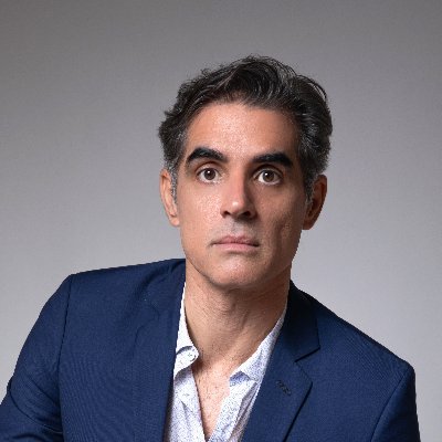 fredsilveira72's profile picture. Ator, cantor, compositor, dublador, professor de canto.

Mal Beineke - A Família Addams 2022
Raoul de O Fantasma da Ópera 2018.