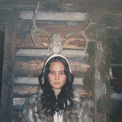 she/her ; 22 ; tired
previously: hopeSknife