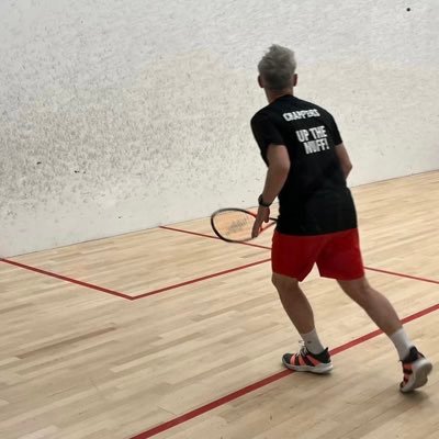 Husband, Dad, Sausage dog owner, Argyle Fan, Squash Player. House Music All Life Long 💕 Opinions are my own ...CEng, Retweets are not endorsements COYG 💚