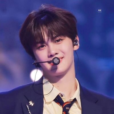 luvminiedz's profile picture. I forgot my password ;(....
flyhighx1🦋