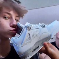 Whiffsneaks (@whiffsneaks) 's Twitter Profile