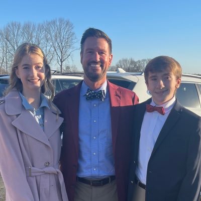 sfoxhall's profile picture. God and Family