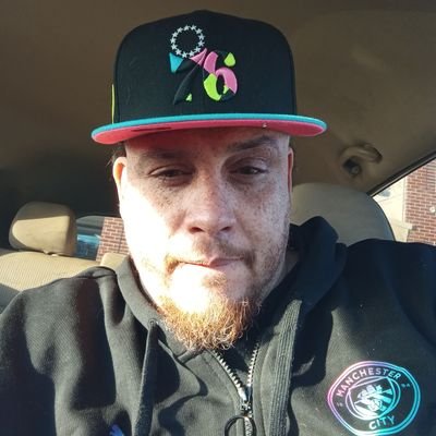 MrDamnIsThatHim's profile picture. You got 2 ears and 1 mouth...shut up sometimes and listen
