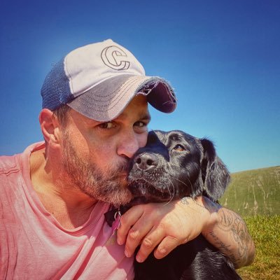 Old account hacked!! Here to scroll twitters nonsense. Distiller of gin | @spursofficial | Travel & adventure | Lake District | Taco 🐾