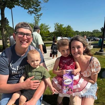 Dad 👶 | Married @bethanyylynnn_ | Wanna be Content Creator https://t.co/HyYCeKi7ZO | https://t.co/42CqcflaOX