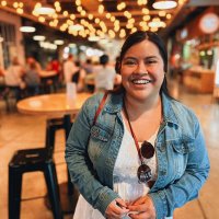 Vanessa Rebecca (@rebthiel) Twitter profile photo