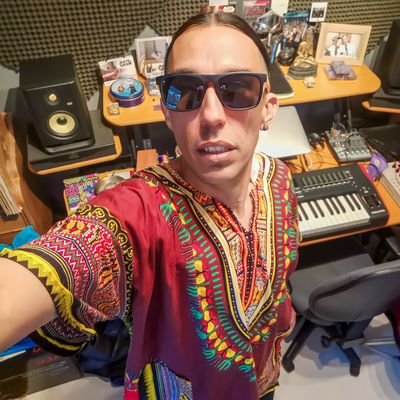 Kapsula2012's profile picture. music, photography, adventure, travel and lots of fun!