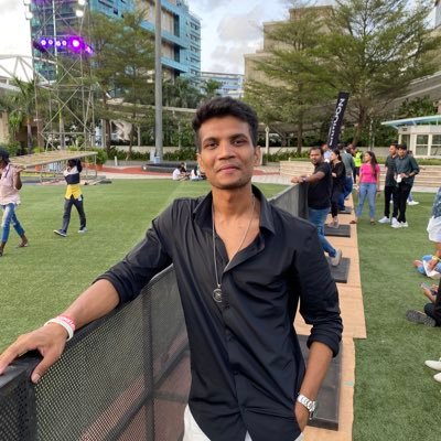 smit_patel07's profile picture. 1997 - ?

Do whatever you want, just don't hurt people in the process.