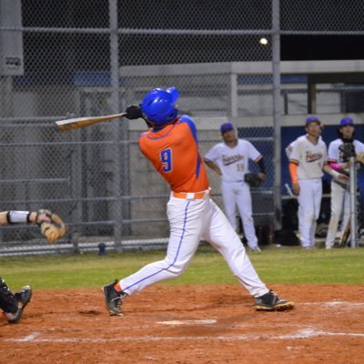 6’2”/225lbs/4.57 GPA/1390 SAT/2024/email:noahjray06@gmail.com/phone number: (813)-520-7831/uncommitted
